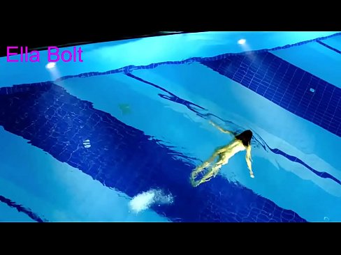 ❤️ నేను చూడటం ఆపలేను, ELLA BOLT రిసార్ట్ పూల్‌లో నగ్నంగా ఈత కొడుతూ దొరికిన యువ అందగత్తె ❤️❌ పోర్న్ వీడియో te.mobilecric.top ❌️❤